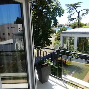 apartman-nia.hotelinzadar.com/